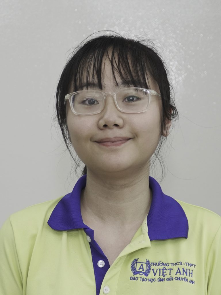 Mỹ Tâm 12A1